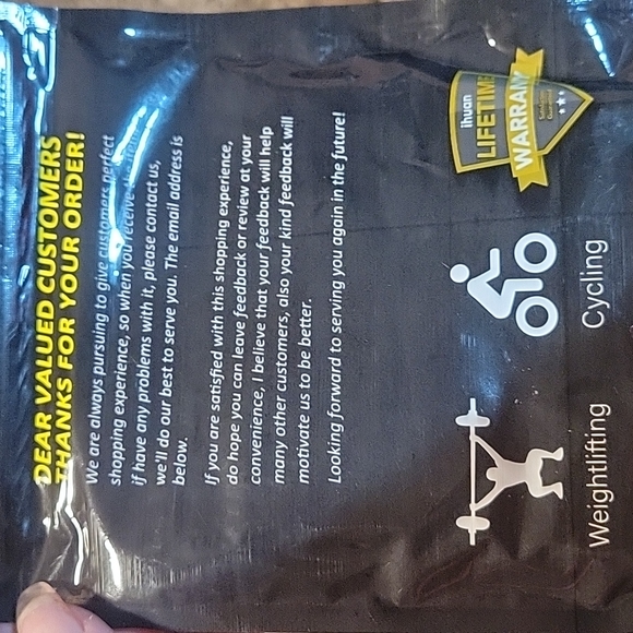 Ihuan sports gloves small - Picture 4 of 4